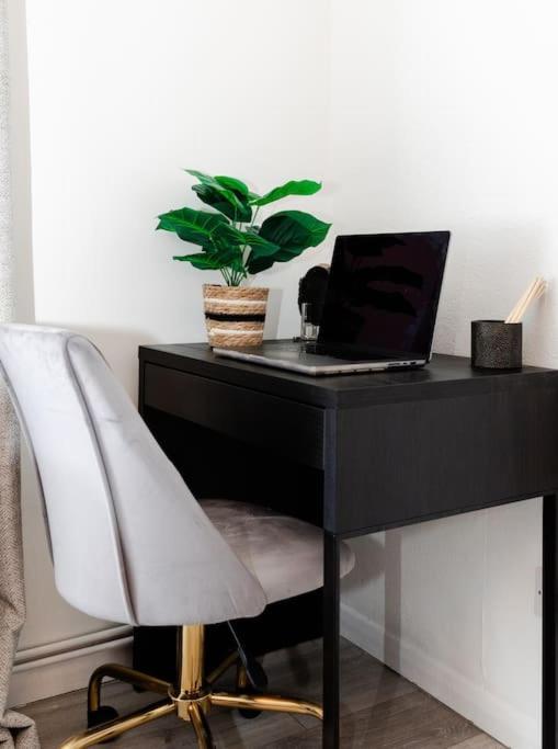 Apartamento Cosy Decorated Flat In Tonbridge Exterior foto